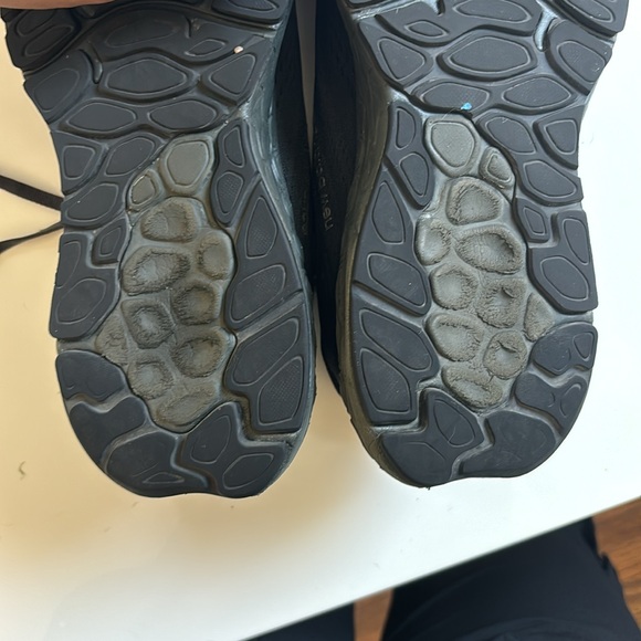 New Balance Women's Fresh Foam X 880 V13 Running Shoe - Picture 12 of 12